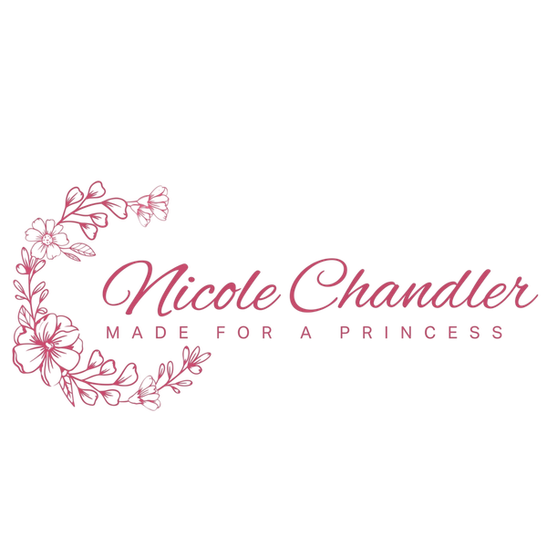 Nicole Chandelier